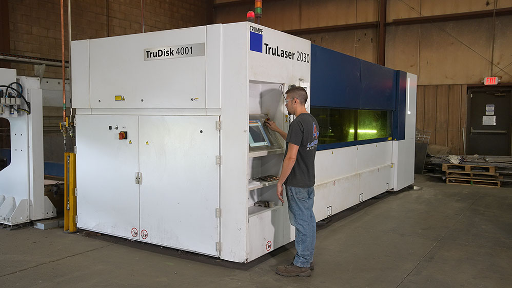 Operator programs TruLaser 2030 Fiber Laser